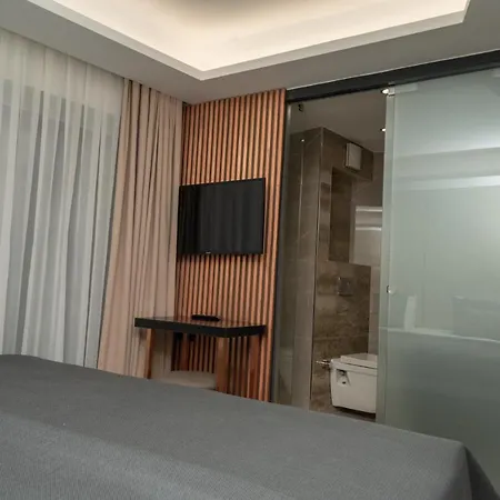 Fama Karakoey Hotel