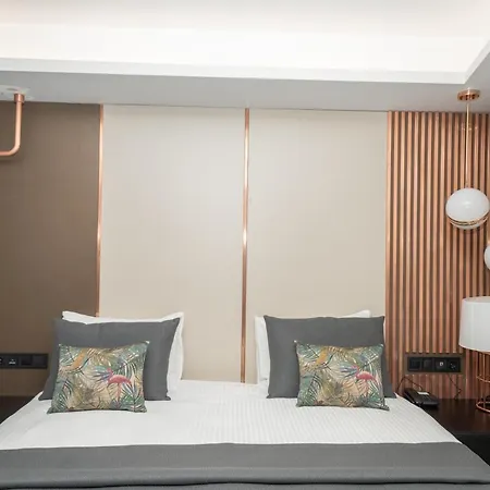 Отель Fama Karakoey 4*