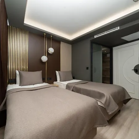 Отель Fama Karakoey 4*