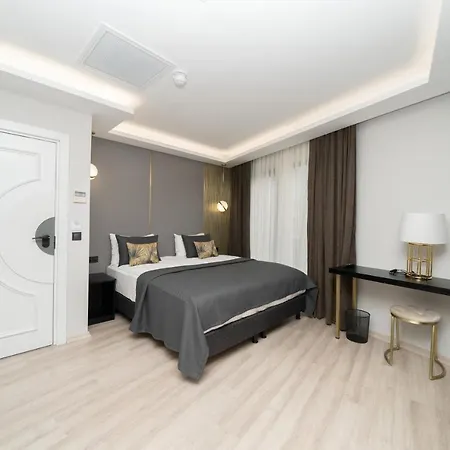 Fama Karakoey 4* Стамбул