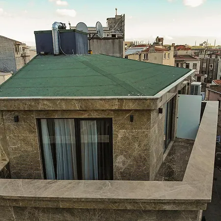 Отель Fama Karakoey 4*