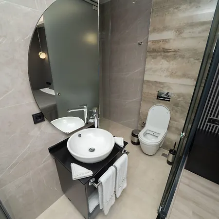 מלון Fama Karakoey 4*