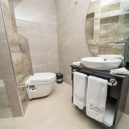 Fama Karakoey מלון 4*