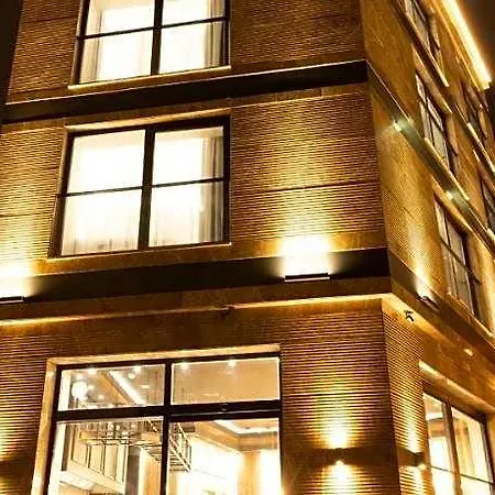 Hotel Fama Karakoey 4*