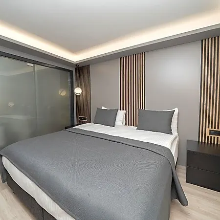 Fama Karakoey Hotel