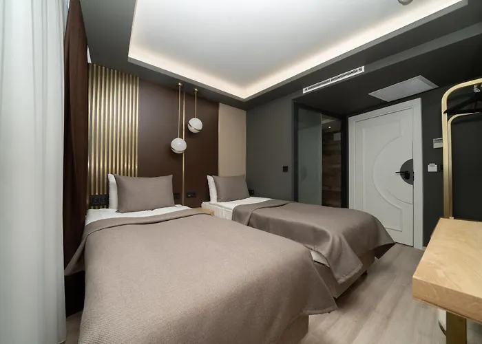 فندق Fama Karakoey 4*