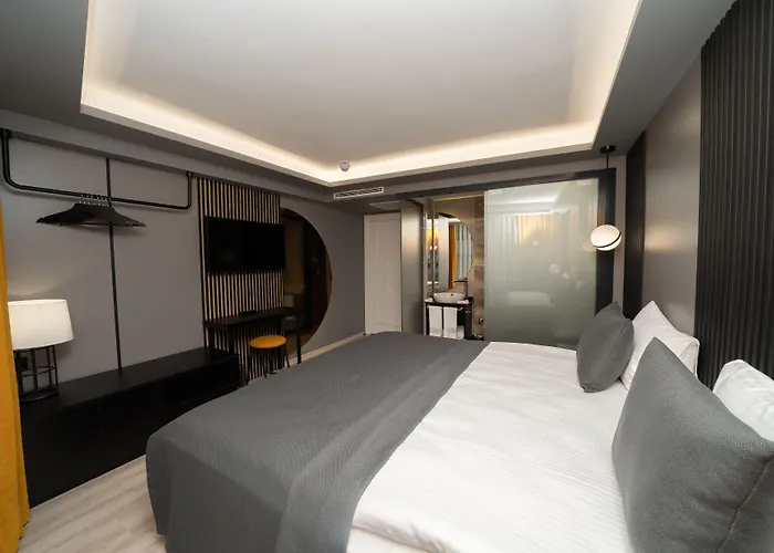 酒店 Fama Karakoey 4*