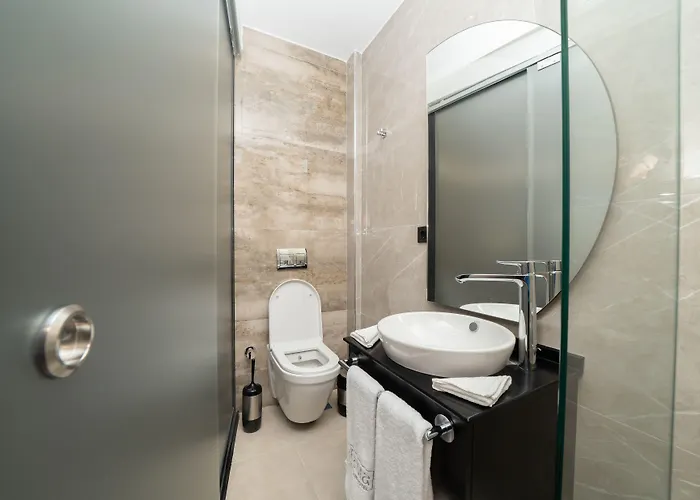 酒店 Fama Karakoey